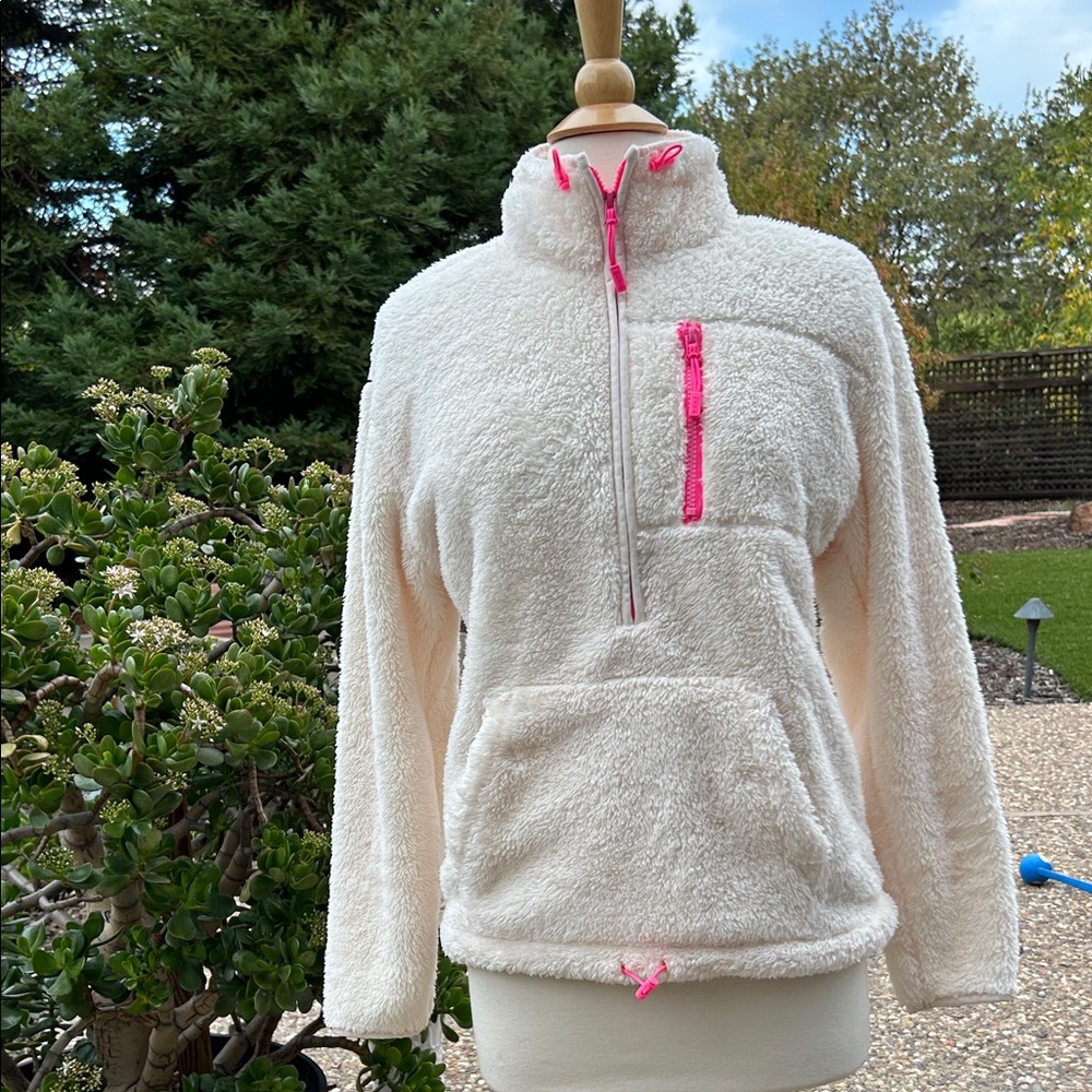 PINK Victoria's Secret Cream Fleece with Pink Zipper